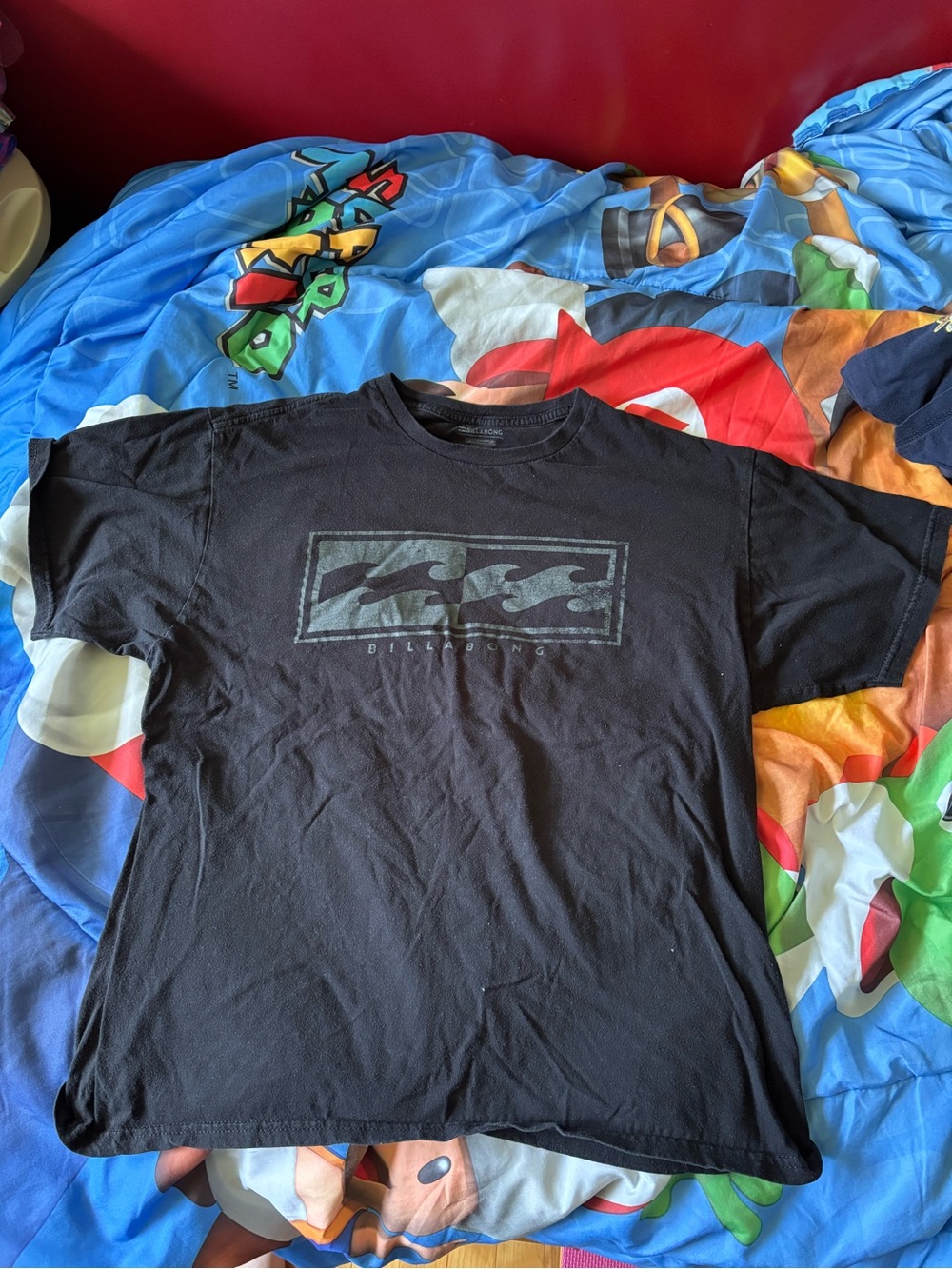 Billabong Black Short-Sleeve Tee with Subtle Wave Logo